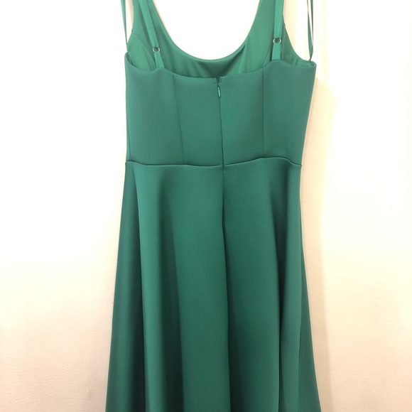 Windsor dress - Picture 3 of 3